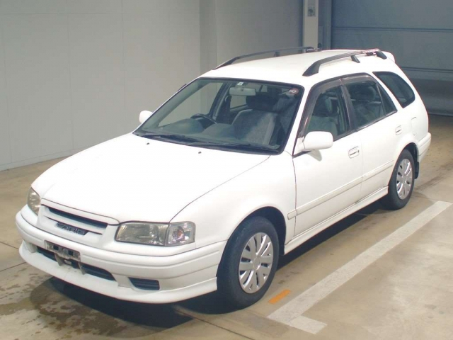 Toyota Sprinter Carib ae114