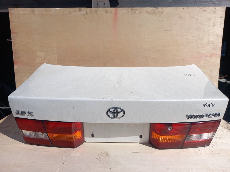 Крышка багажника Toyota Windom MCV21 2MZ-FE 1997
