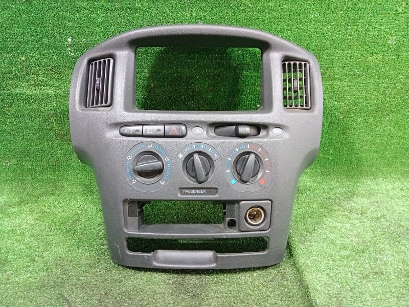 Блок управления климат-контролем Toyota Probox NCP51 1NZ-FE 2005 2006 2008