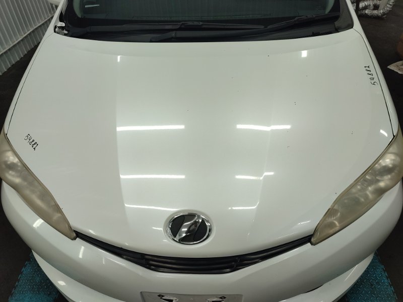 Капот Toyota Wish ZGE20 2ZR-FAE 2009