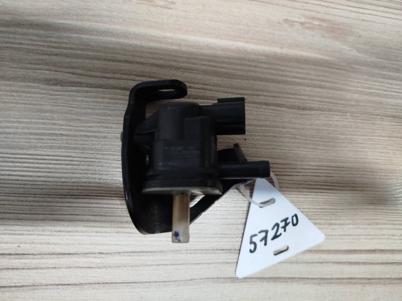 Клапан Toyota Corolla Fielder NZE144 1NZ-FE 2011