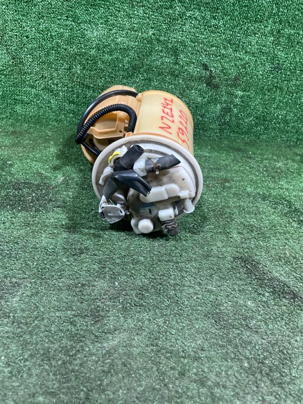 Топливный насос TOYOTA COROLLA AXIO 2007 NZE141 1NZ-FE 2322022120 контрактная