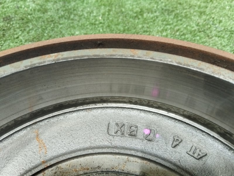 Барабан тормозной задний пара задний TOYOTA COROLLA AXIO NZE141 1NZ-FE