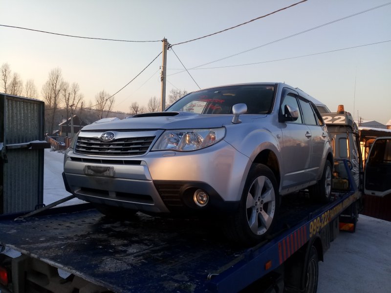 Автомобиль SUBARU FORESTER SH5 EJ205 2008 года в разбор