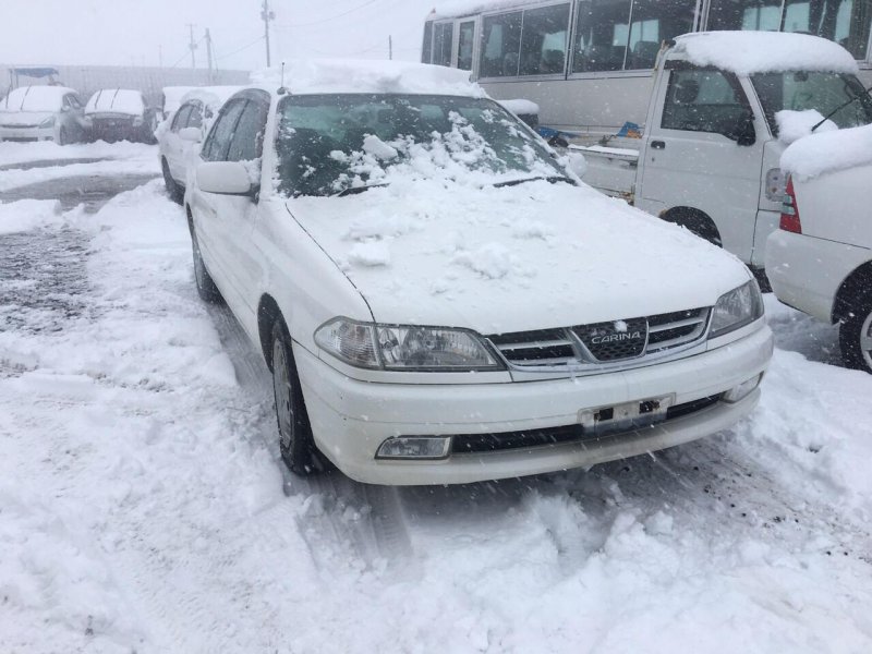 Автомобиль TOYOTA CARINA AT212 5A-FE 1999 года в разбор