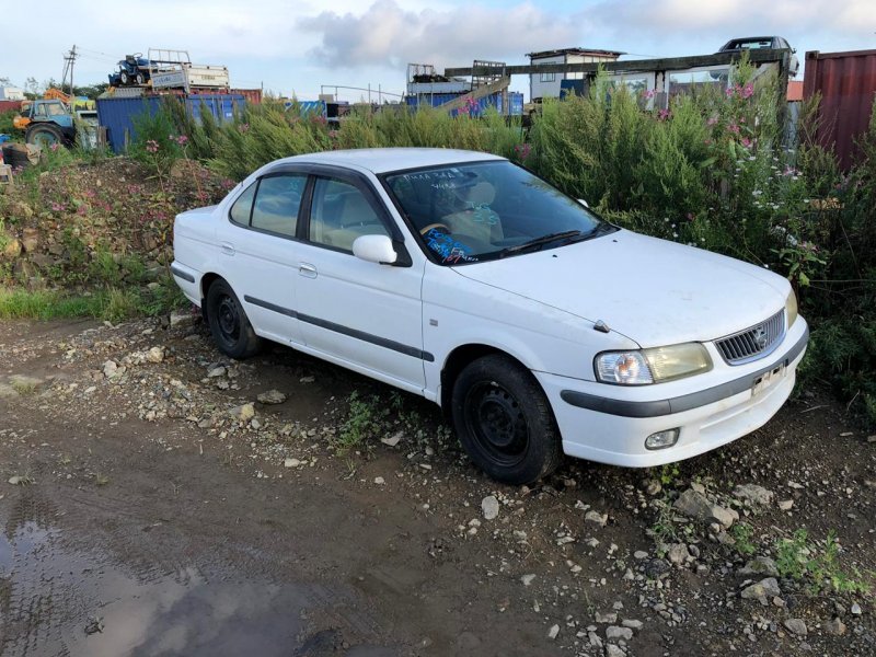 Автомобиль NISSAN Sunny FB15 QG15DE 2000 года в разбор