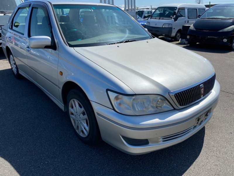 Автомобиль TOYOTA VISTA ZZV50 1ZZ-FE 2003 года в разбор