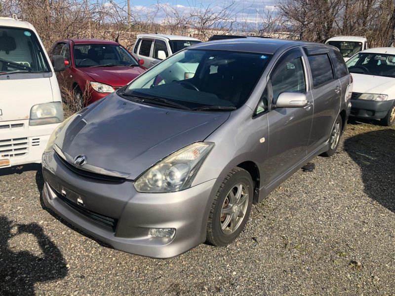 Автомобиль TOYOTA WISH ZNE10 1ZZ-FE 2006 года в разбор