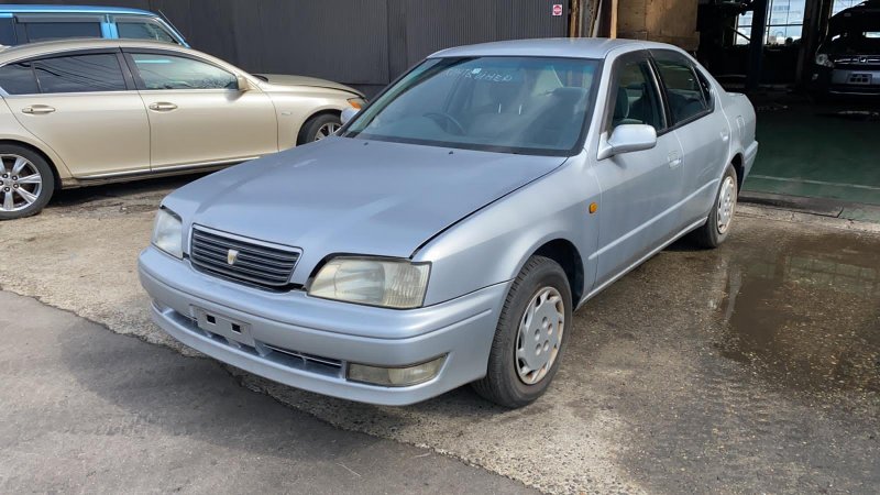 Автомобиль TOYOTA CAMRY SV40 4S-FE 1997 года в разбор