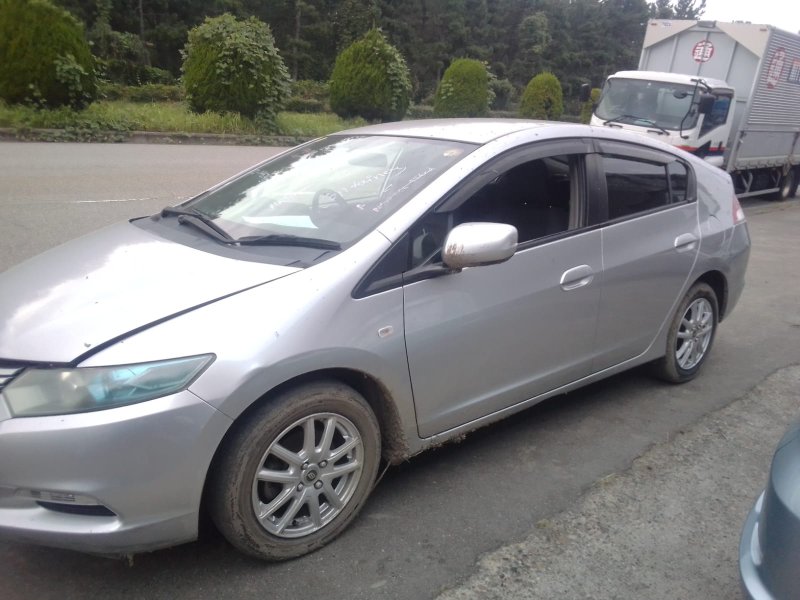 Автомобиль HONDA INSIGHT ZE2 LDA 2009 года в разбор