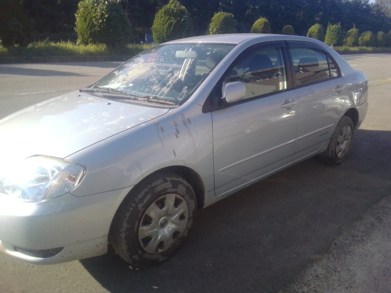 Автомобиль TOYOTA COROLLA NZE124 1NZ-FE 2003 года в разбор