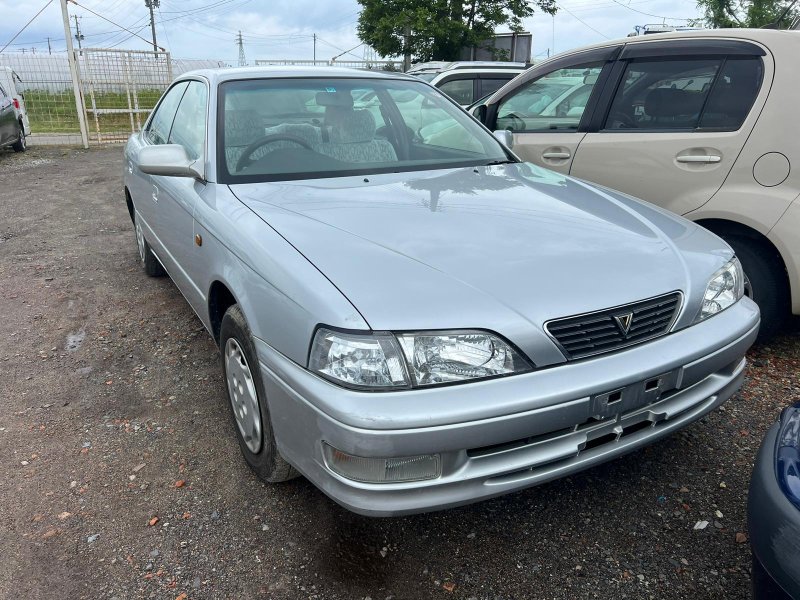 Автомобиль TOYOTA VISTA SV40 4S-FE 1998 года в разбор