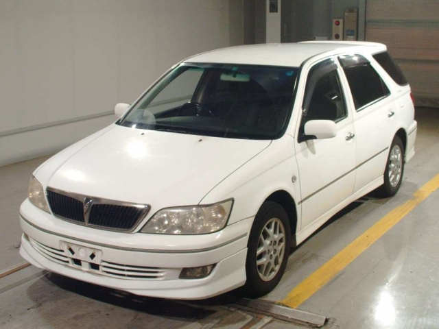 Автомобиль TOYOTA VISTA ZZV50 1ZZ-FE 2001 года в разбор