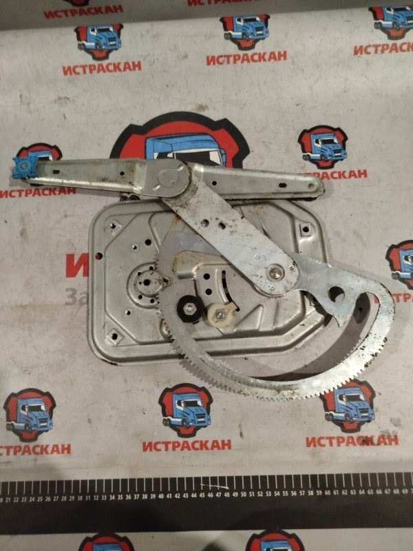 Стеклоподъемник SCANIA 4-5 Серия P/G/R/T 1994 правый (б/у)