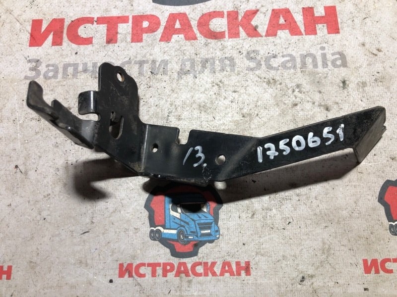 Кронштейн Scania 5 Серия P/R 2003 (б/у)