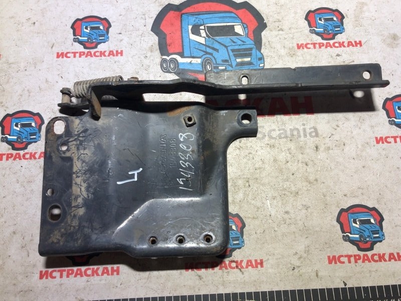 Шарнирная петля SCANIA 5 серия P/G/R/T 2003 правая (б/у)