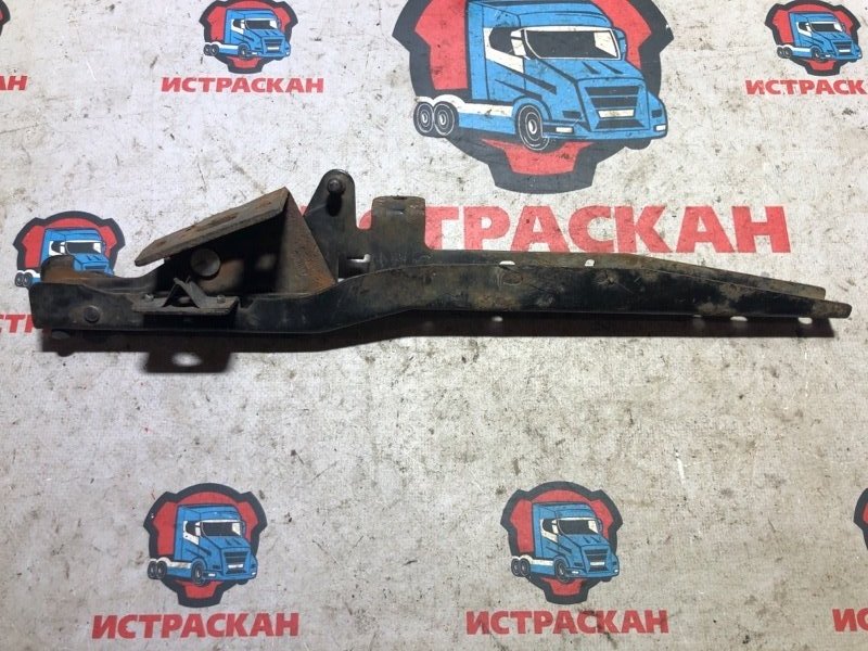 Шарнирная петля SCANIA 4 серия P/R 1994 левая (б/у)