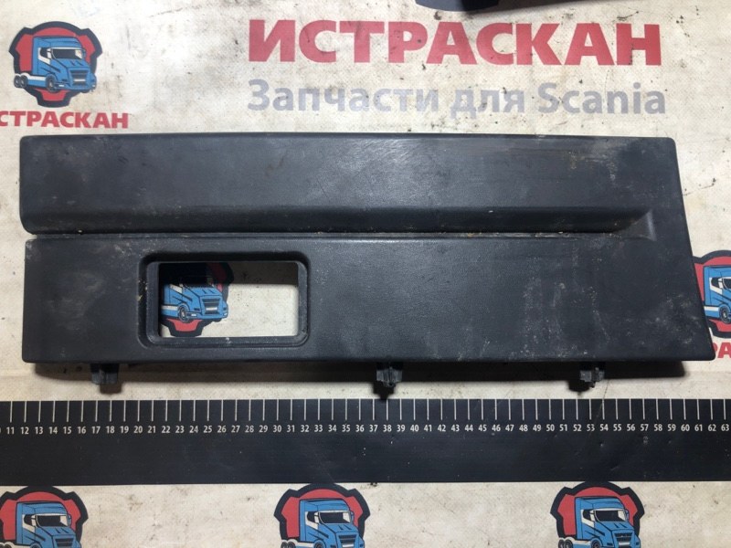 Крышка SCANIA 5 серия P/G/R/T 2003 правая (б/у)