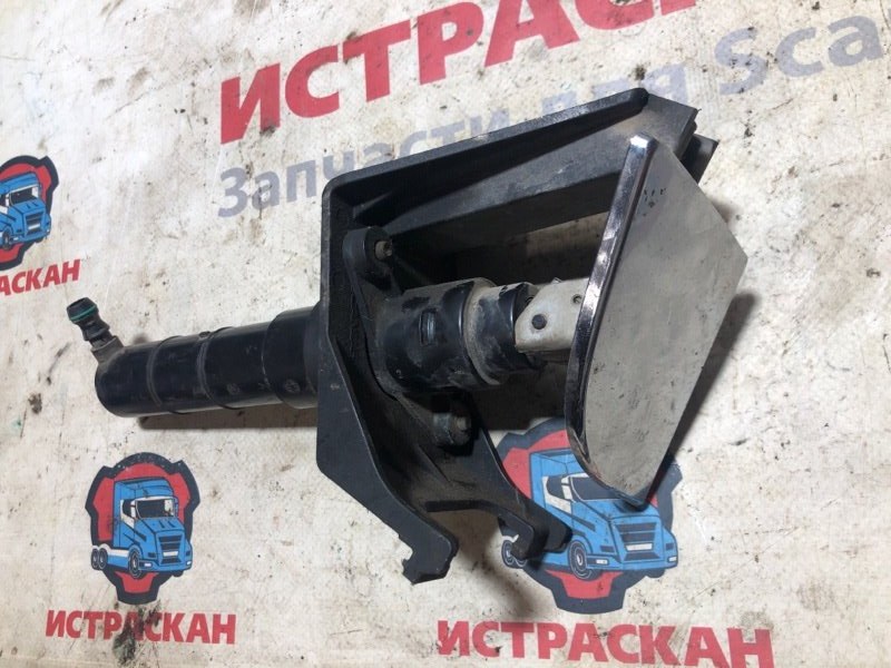 Очиститель фар SCANIA 6 серия P/G/R/S 2016 правый (б/у)