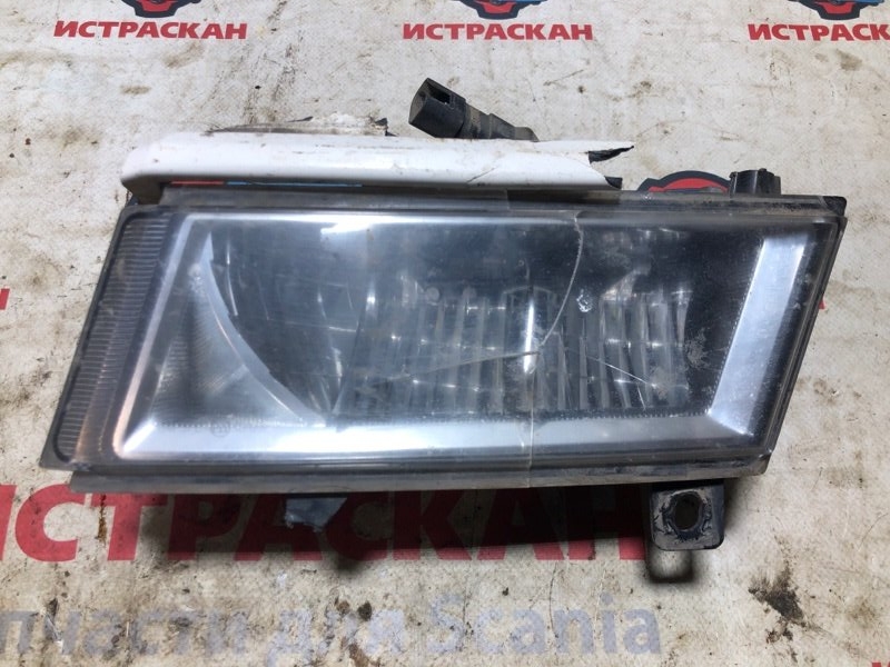 Передняя противотуманная фара SCANIA 6 серия L/P/G/R/S 2016+ левая (б/у)
