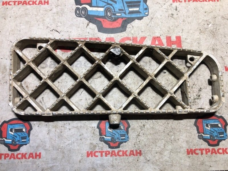 Подножка SCANIA 4 серия P/R 1994 (б/у)