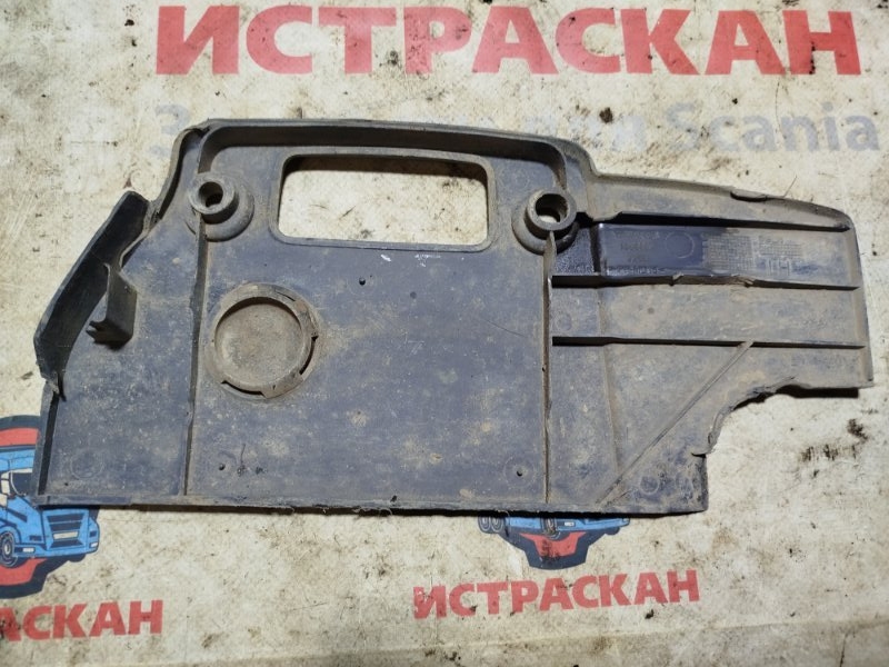 Крышка SCANIA 5 серия G/P 2003 левая (б/у)