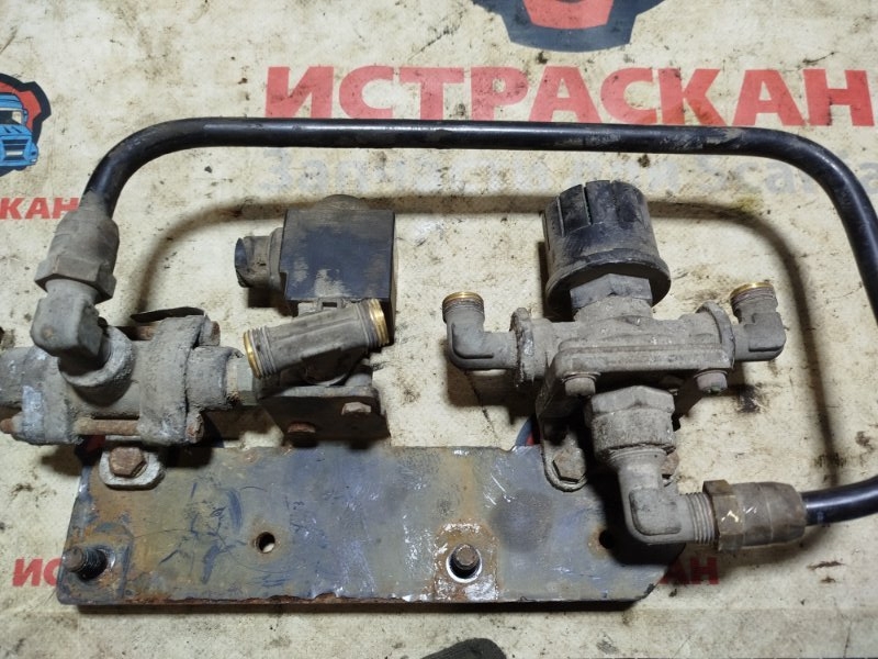 Выпускной клапан SCANIA 3-4-5 Серия P/G/R/T 1987 (б/у)