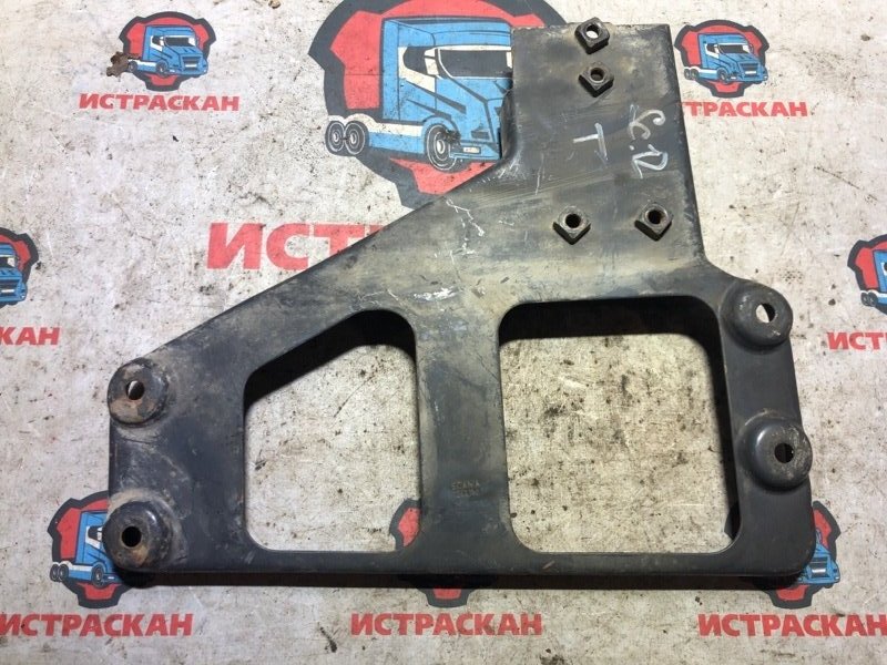 Кронштейн SCANIA 4-5 Серия P/G/R/T 1994 правый (б/у)