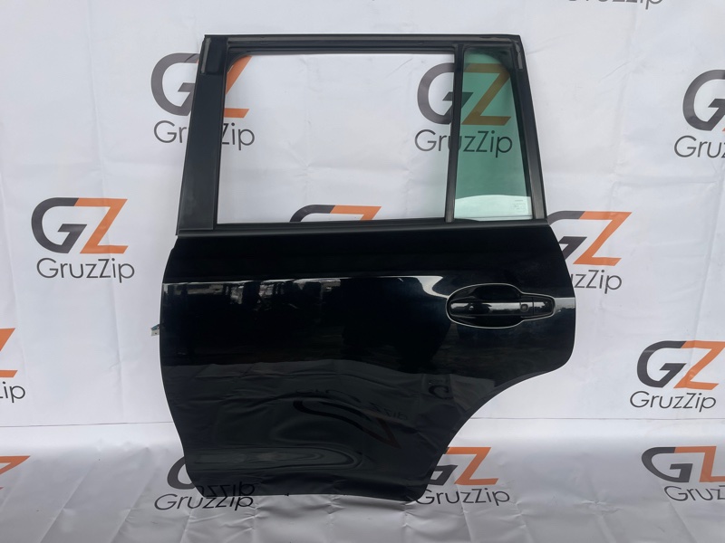Дверь Toyota Land Cruiser UZJ200W 2UZ-FE 2008 задняя левая (б/у)