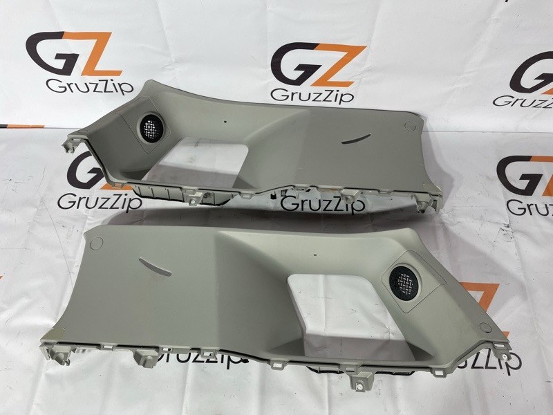 Обшивка багажника Toyota FJ Cruiser GSJ15W 1GR-FE 2011 (б/у)
