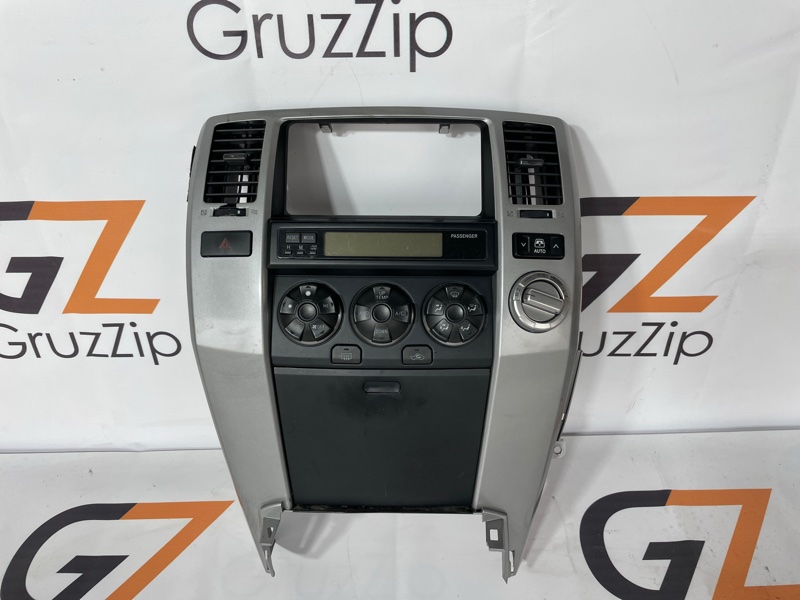 Консоль климат контроля Toyota Hilux Surf TRN215W 2TR-FE 2005 (б/у)