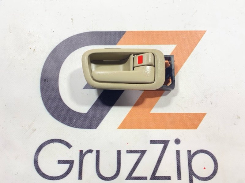 Ручка двери внутренняя Toyota Land Cruiser UZJ100W 2UZ-FE 2005 передняя правая (б/у)