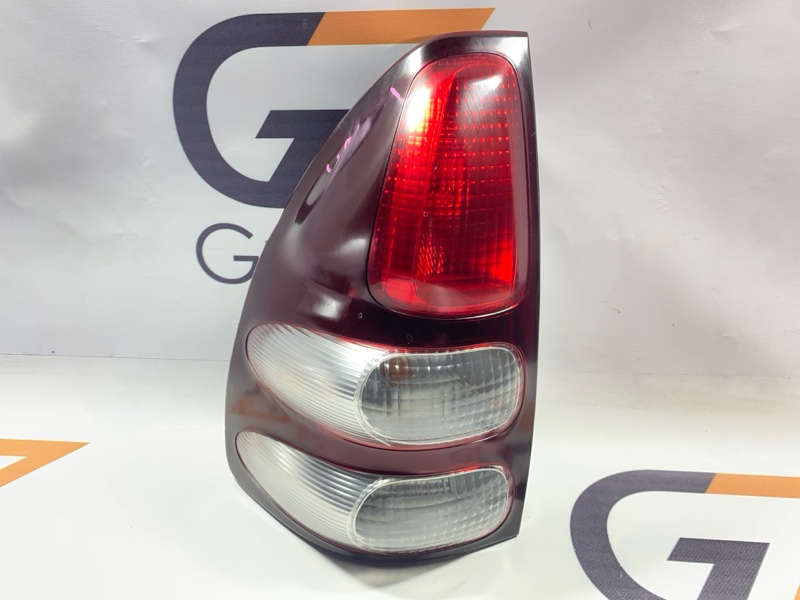 Стоп-сигнал Toyota Land Cruiser Prado GRJ120W 1GR-FE 2007 левый (б/у)