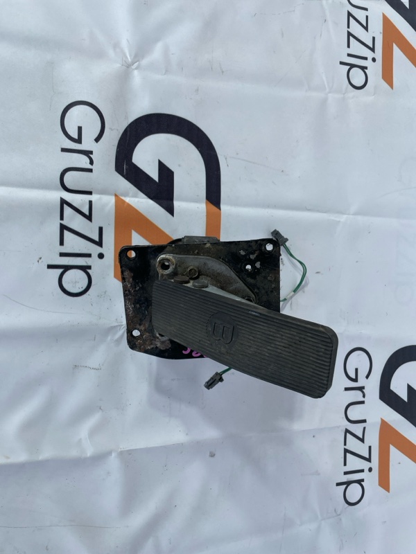 Педаль тормоза Isuzu Giga CYL51 6WF1 2004 (б/у)