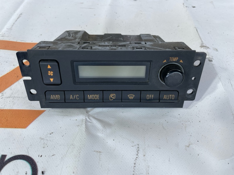 Блок управления климат контролем Isuzu Giga CYL51 6WF1 2004 (б/у)