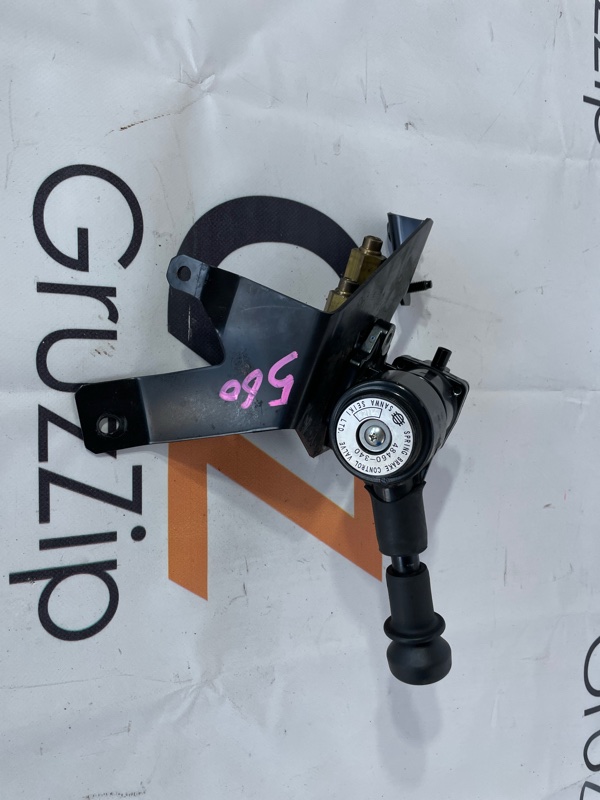 Ручка ручного тормоза Isuzu Giga CYL51 6WF1 2004 (б/у)