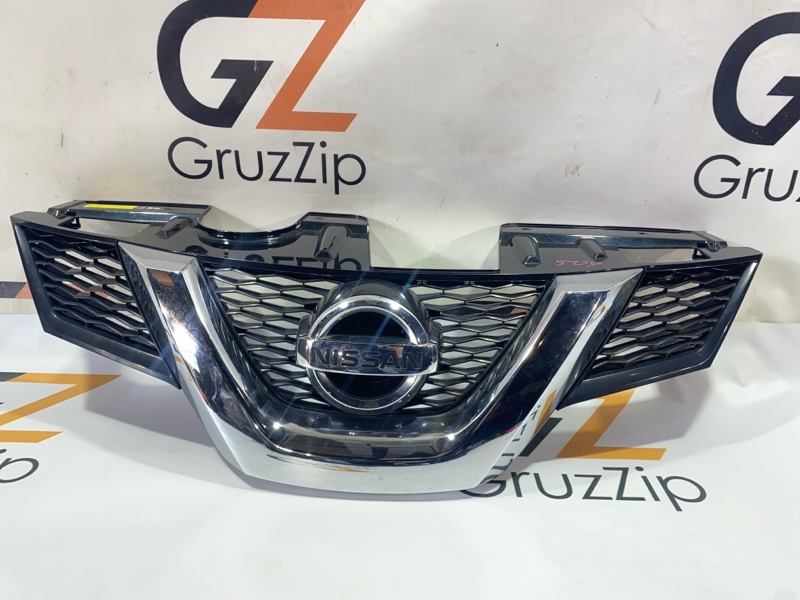 Решетка радиатора Nissan X-Trail NT32 MR20 2014 (б/у)