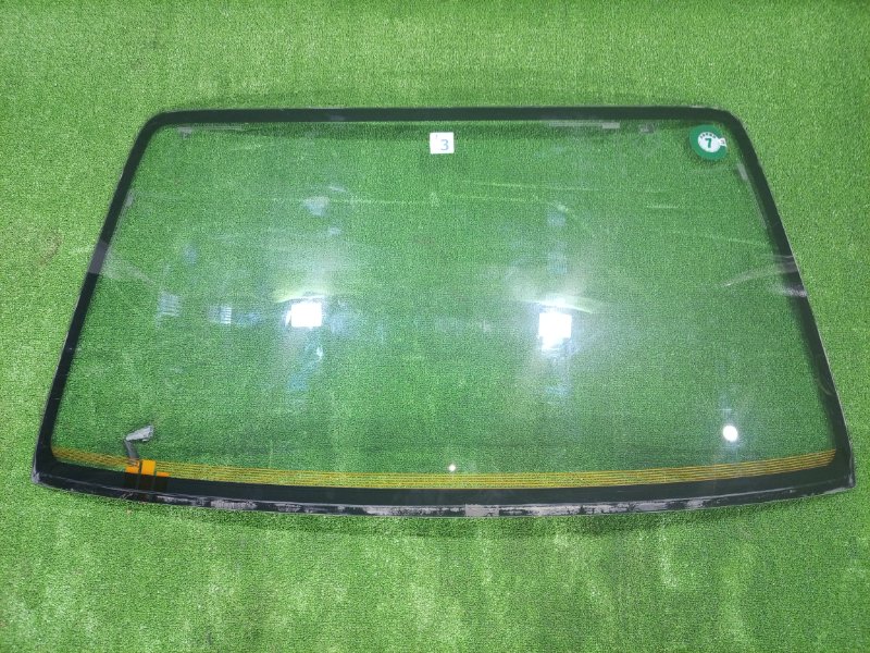 Стекло лобовое Suzuki Jimny Sierra JB43W M13A 2006 (б/у)