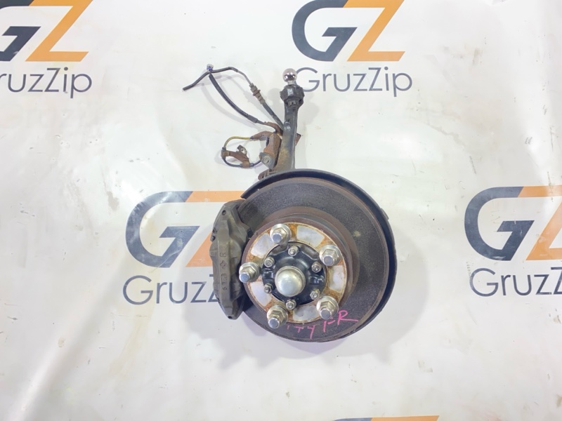 Ступица Toyota Land Cruiser UZJ100 2UZ-FE 2006 передняя правая (б/у)