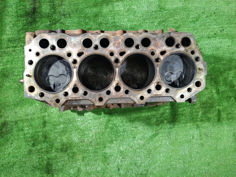 Блок двс Mitsubishi Fuso Canter FE538 4D36 1994 (б/у)