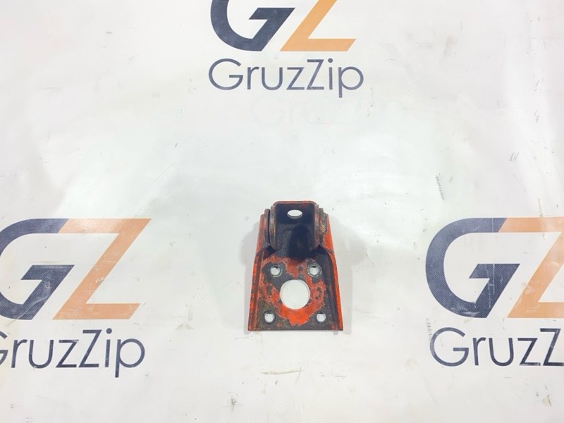 Крепление амортизатора Isuzu Giga CYJ77W6 6UZ1 2006 заднее (б/у)
