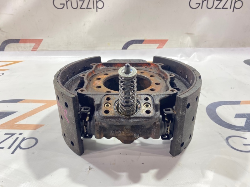 Тормозные колодки Isuzu Giga CYJ77W6 6UZ1 2006 заднее (б/у)
