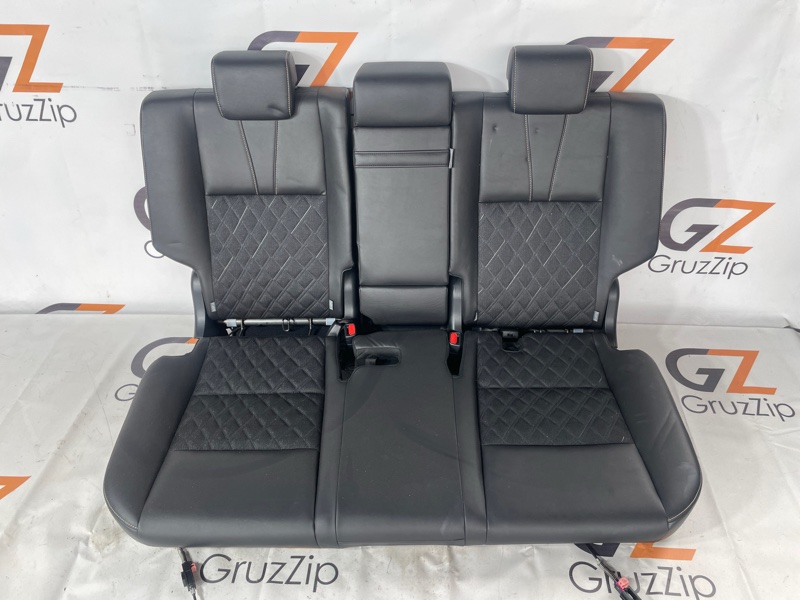Сидение Toyota Harrier ZSU65W 3ZR-FAE 2015 заднее (б/у)