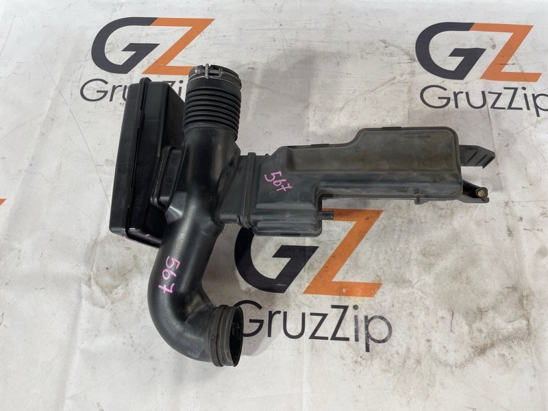 Патрубок воздушного фильтра Toyota Land Cruiser Cygnus UZJ100W 2UZ-FE 2002 (б/у)