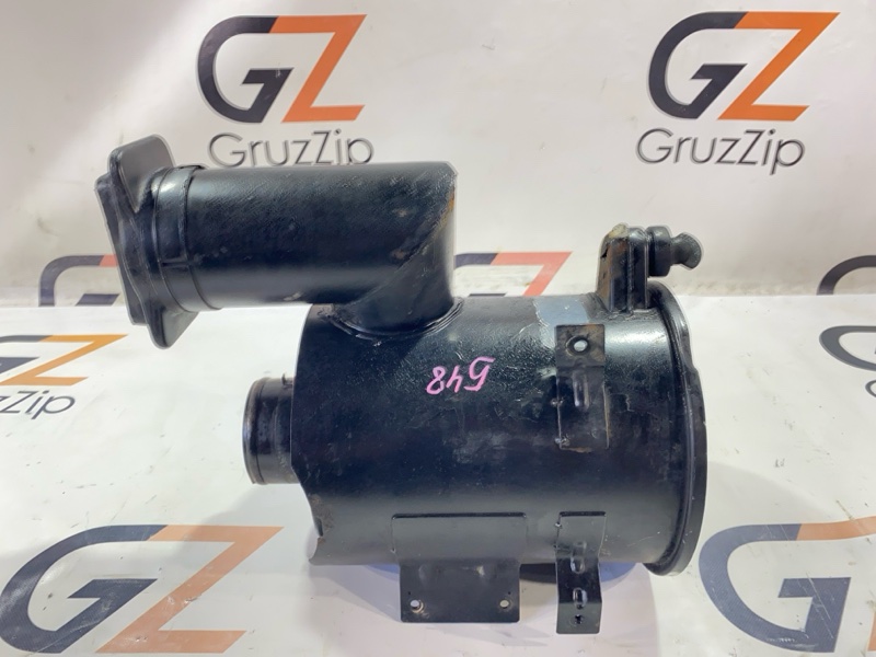 Корпус воздушного фильтра Isuzu Forward Juston NRR32 6HE1 1995 (б/у)