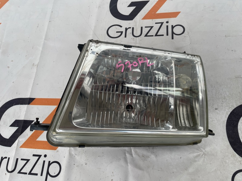 Фара Toyota Land Cruiser UZJ100W 2UZ-FE 2004 передняя левая (б/у)