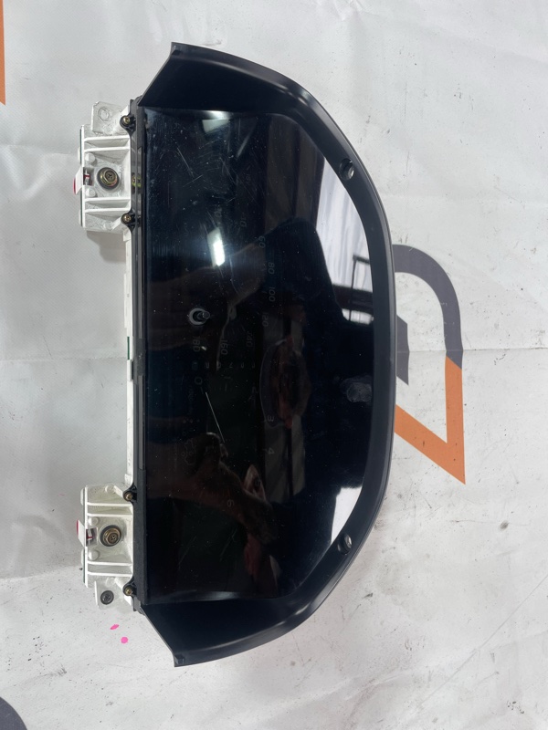 Спидометр Toyota Land Cruiser Cygnus UZJ100W 2UZ-FE 2001 (б/у)