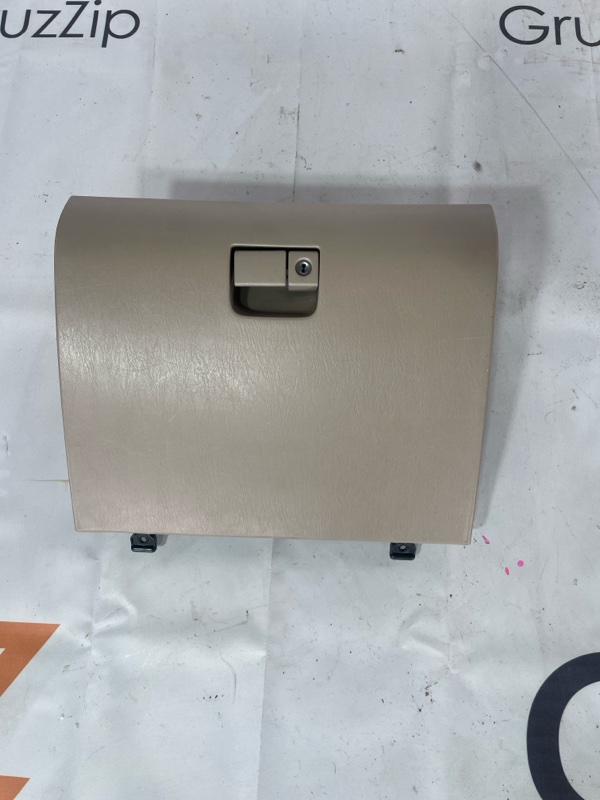 Бардачок Toyota Land Cruiser Cygnus UZJ100W 2UZ-FE 2001 передний (б/у)