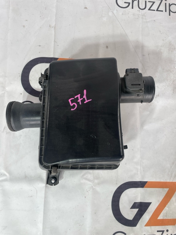 Корпус воздушного фильтра Toyota Land Cruiser Cygnus UZJ100W 2UZ-FE 2001 (б/у)