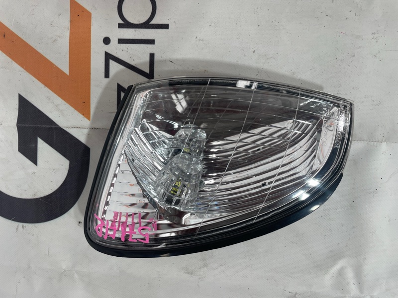 Габарит Toyota Land Cruiser Cygnus UZJ100W 2UZ-FE 2001 правый (б/у)